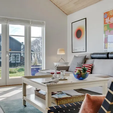 Miika - 100m From The Sea By Interhome Feriehus Nysted